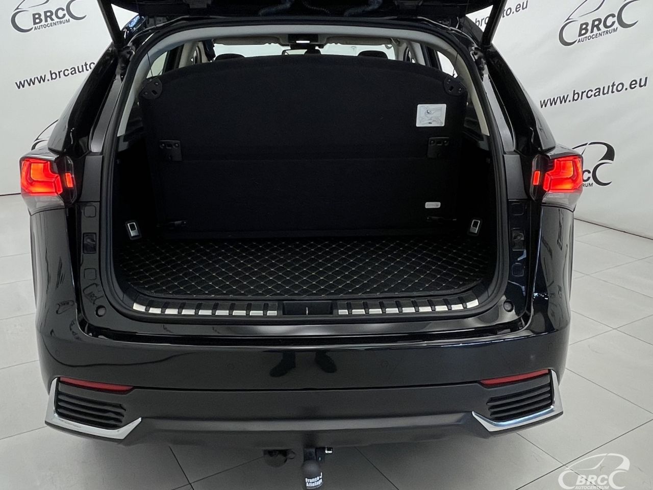 Lexus NX 300h | 42