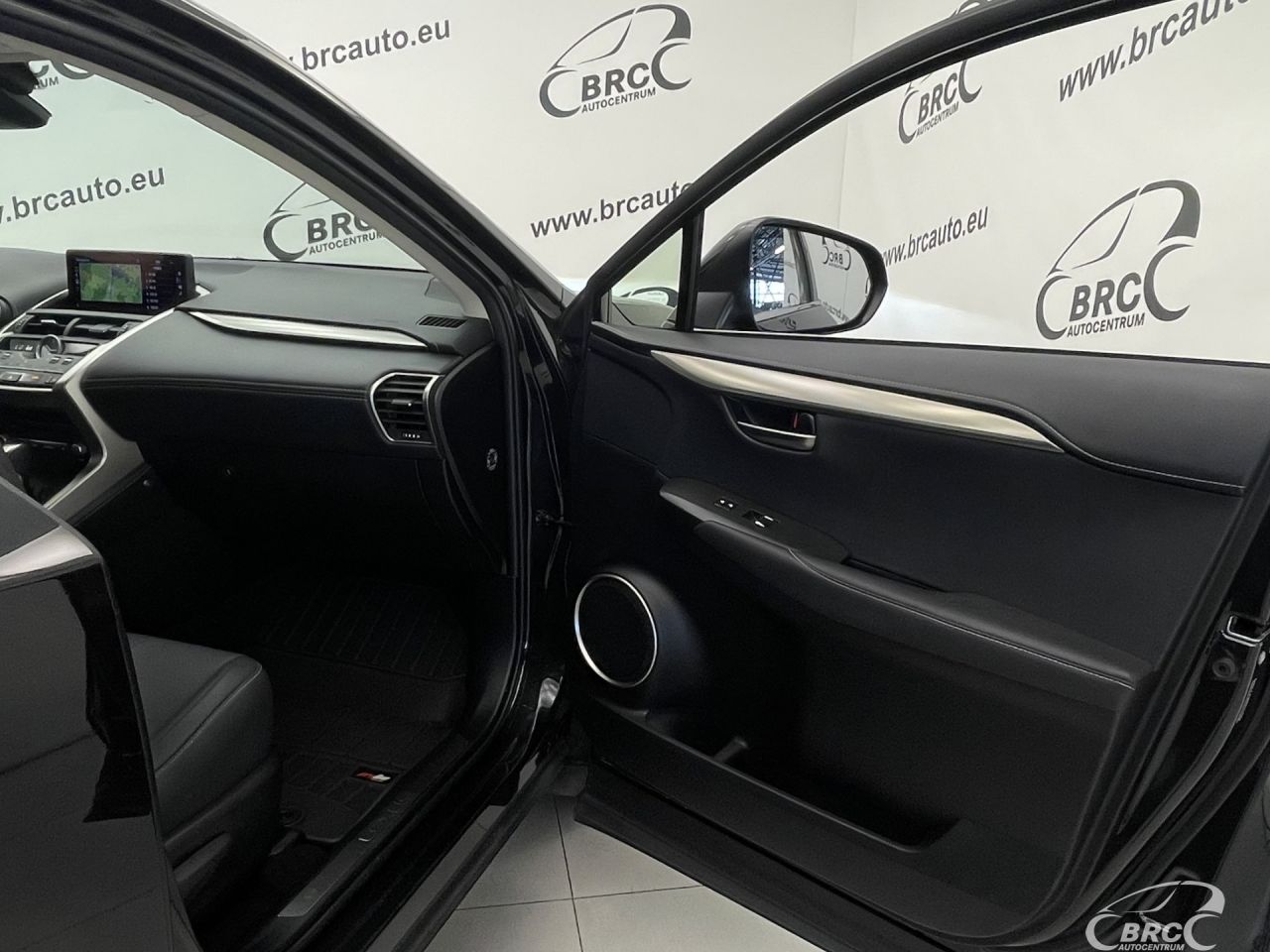 Lexus NX 300h | 7