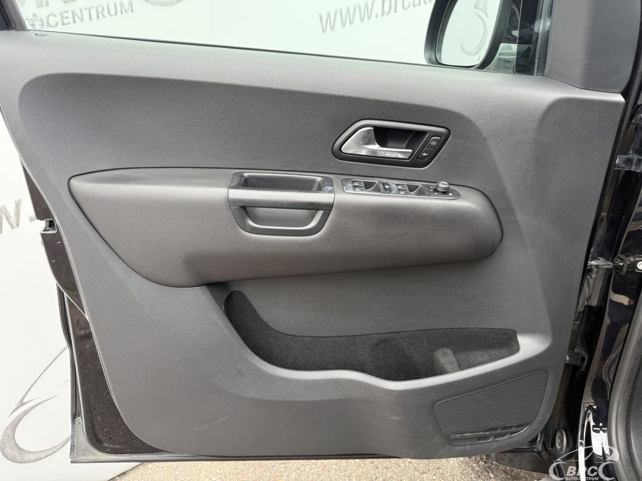 Volkswagen Amarok | 23