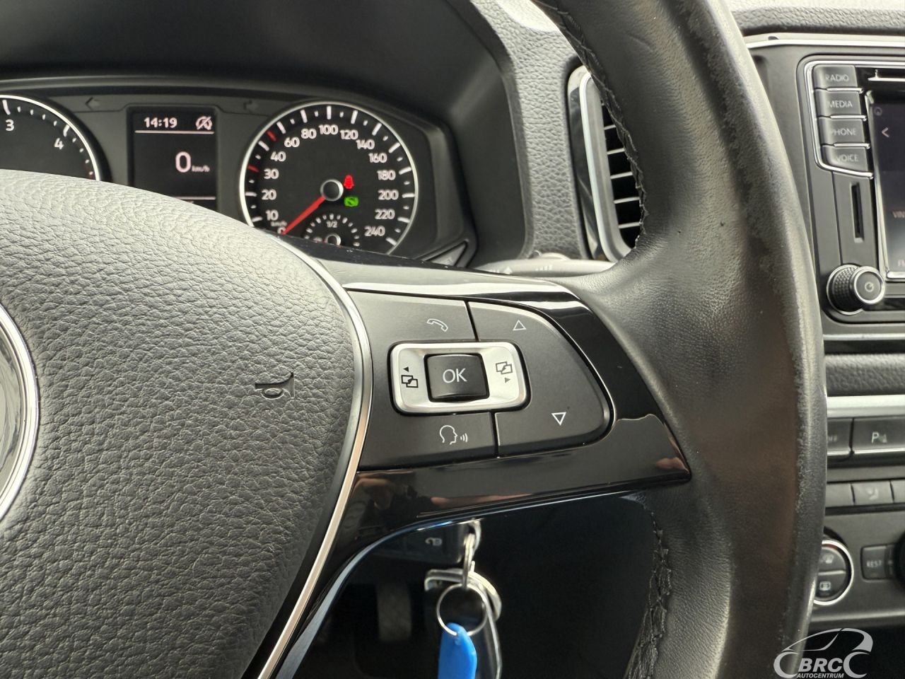 Volkswagen Amarok | 27