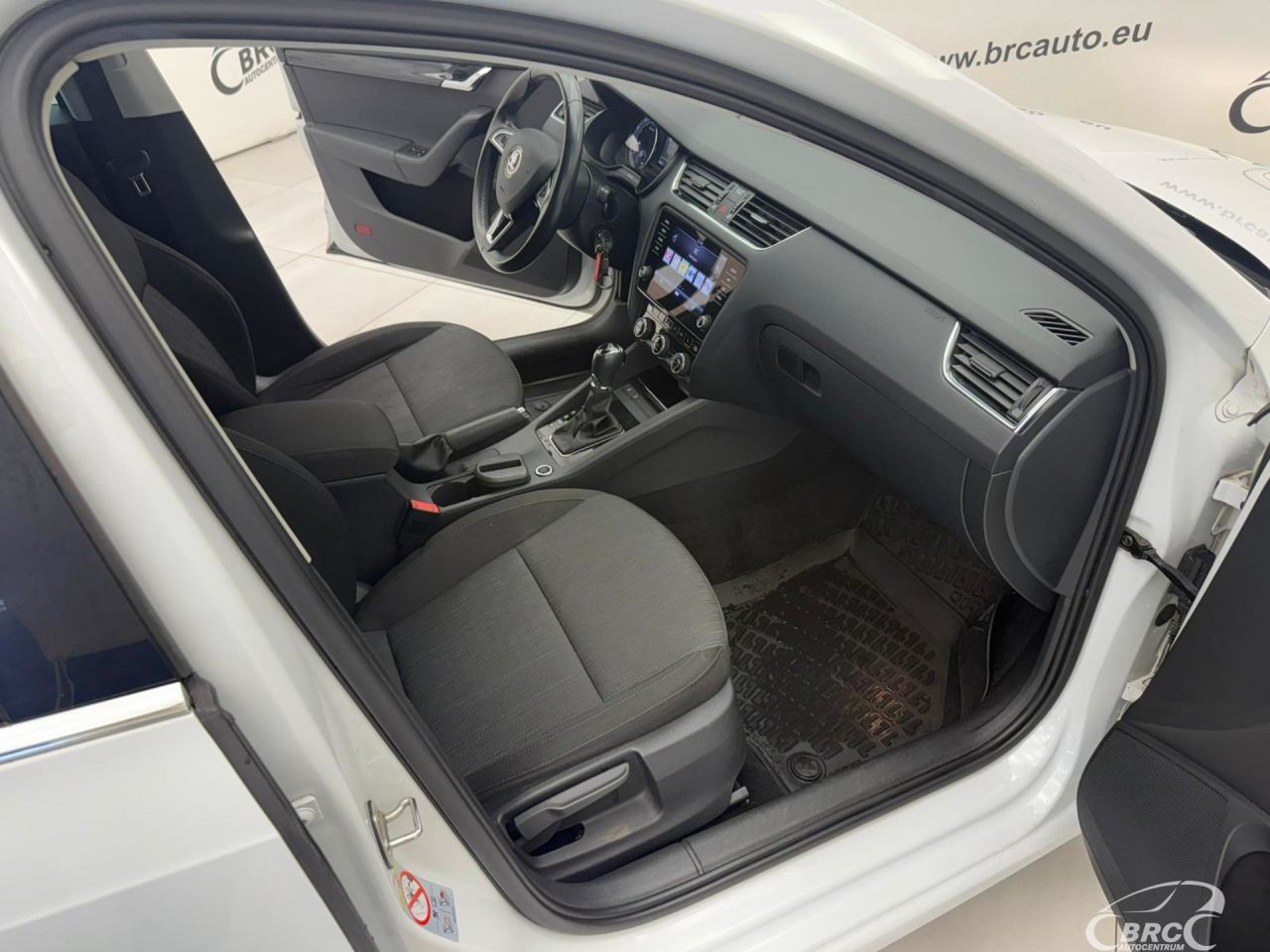 Skoda Octavia | 16