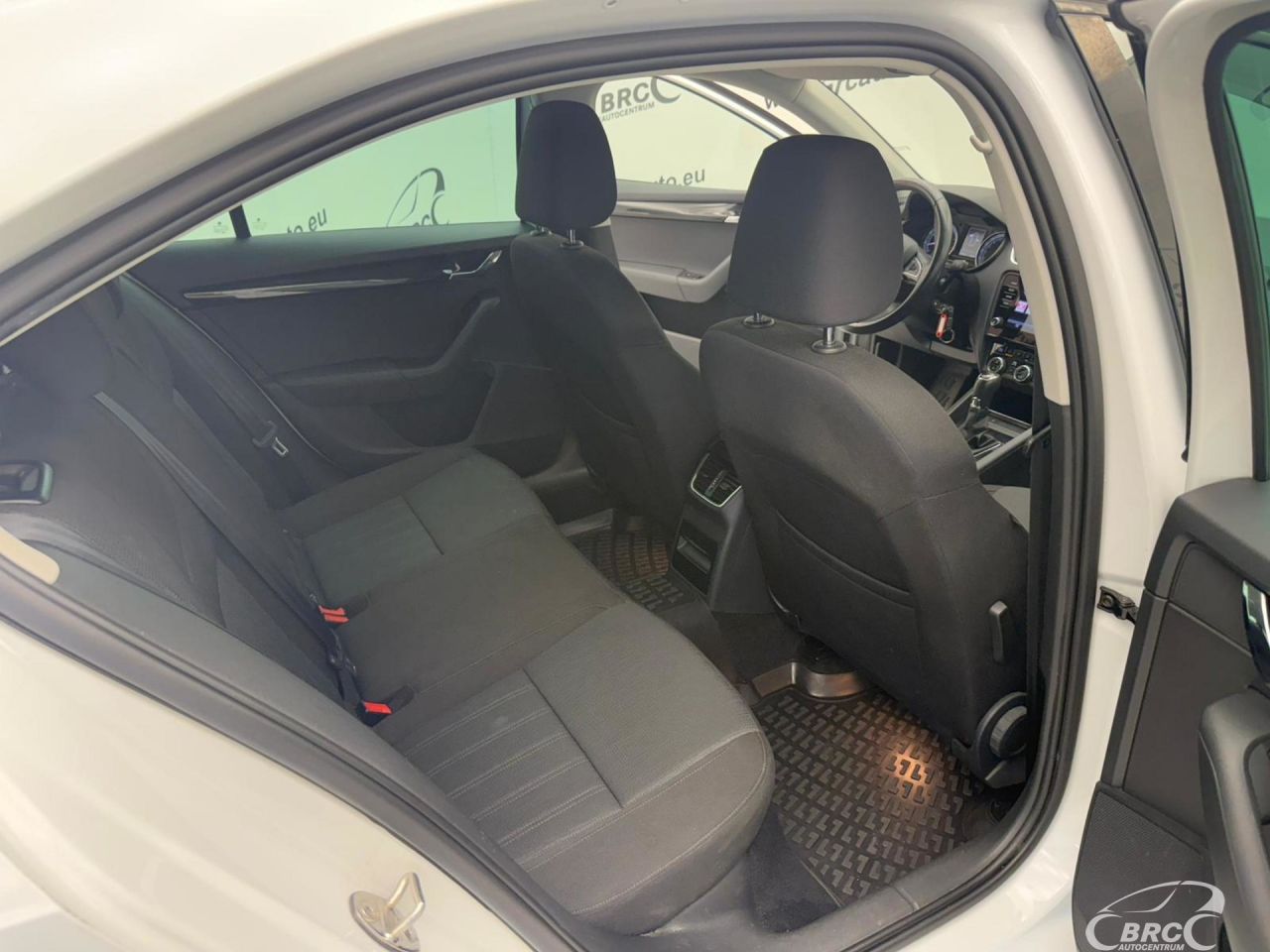 Skoda Octavia | 18