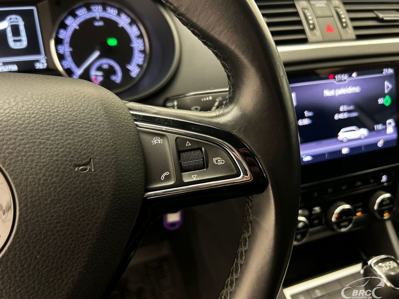 Skoda Octavia | 13