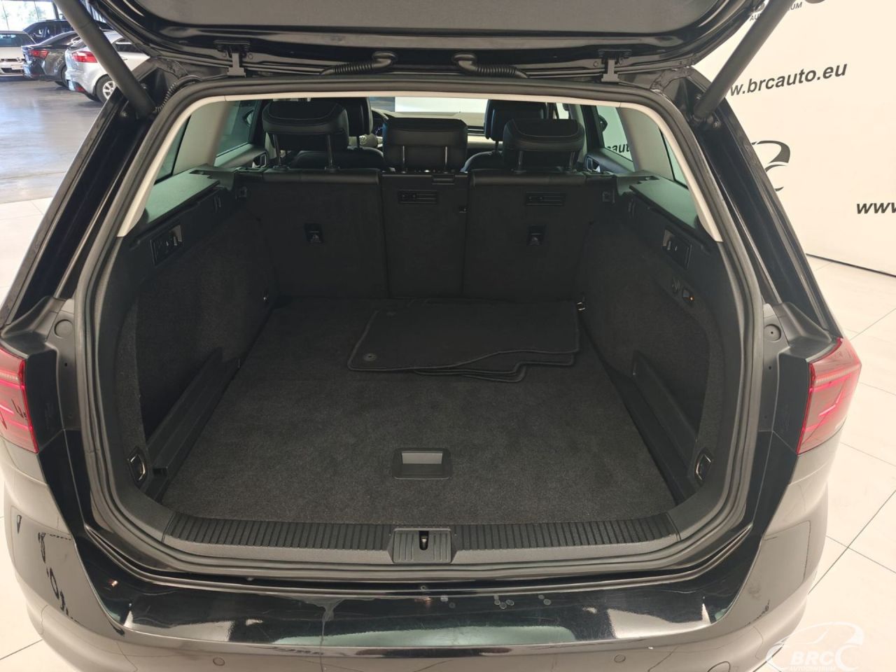 Volkswagen Passat | 23