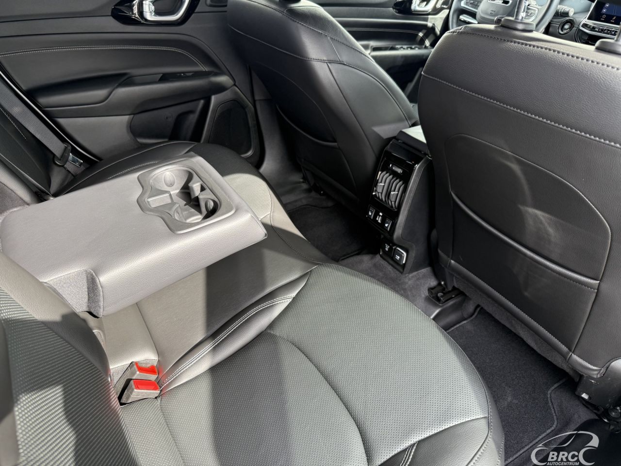 Jeep Compass | 9