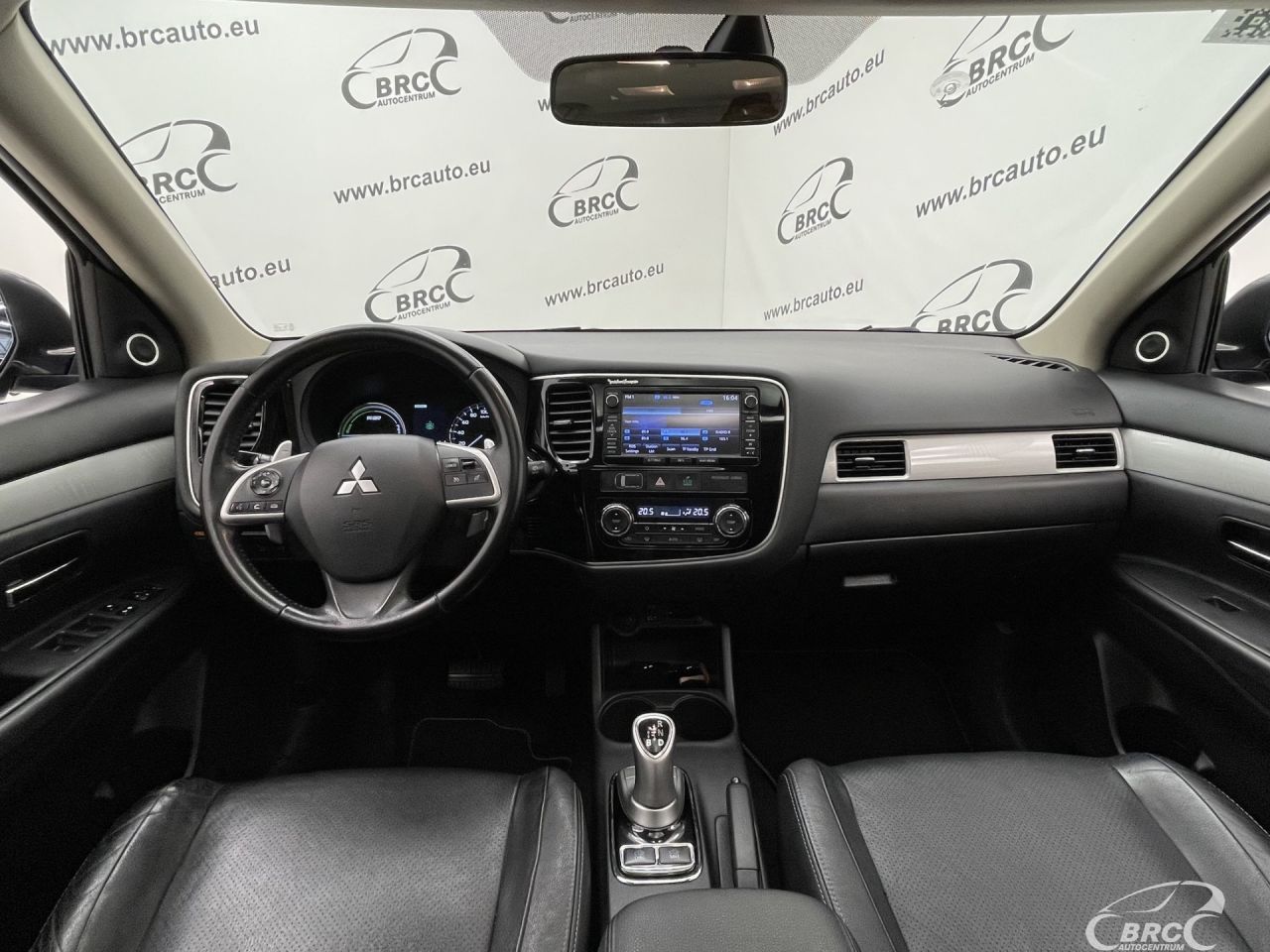 Mitsubishi Outlander | 2