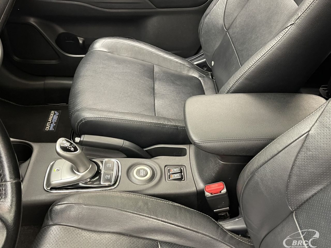 Mitsubishi Outlander | 22