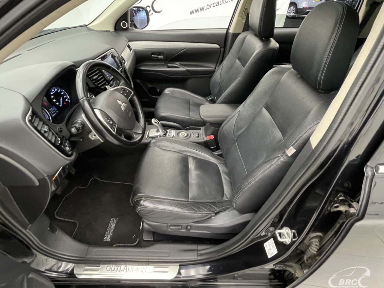 Mitsubishi Outlander | 19