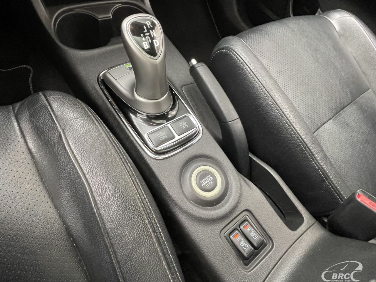 Mitsubishi Outlander | 26