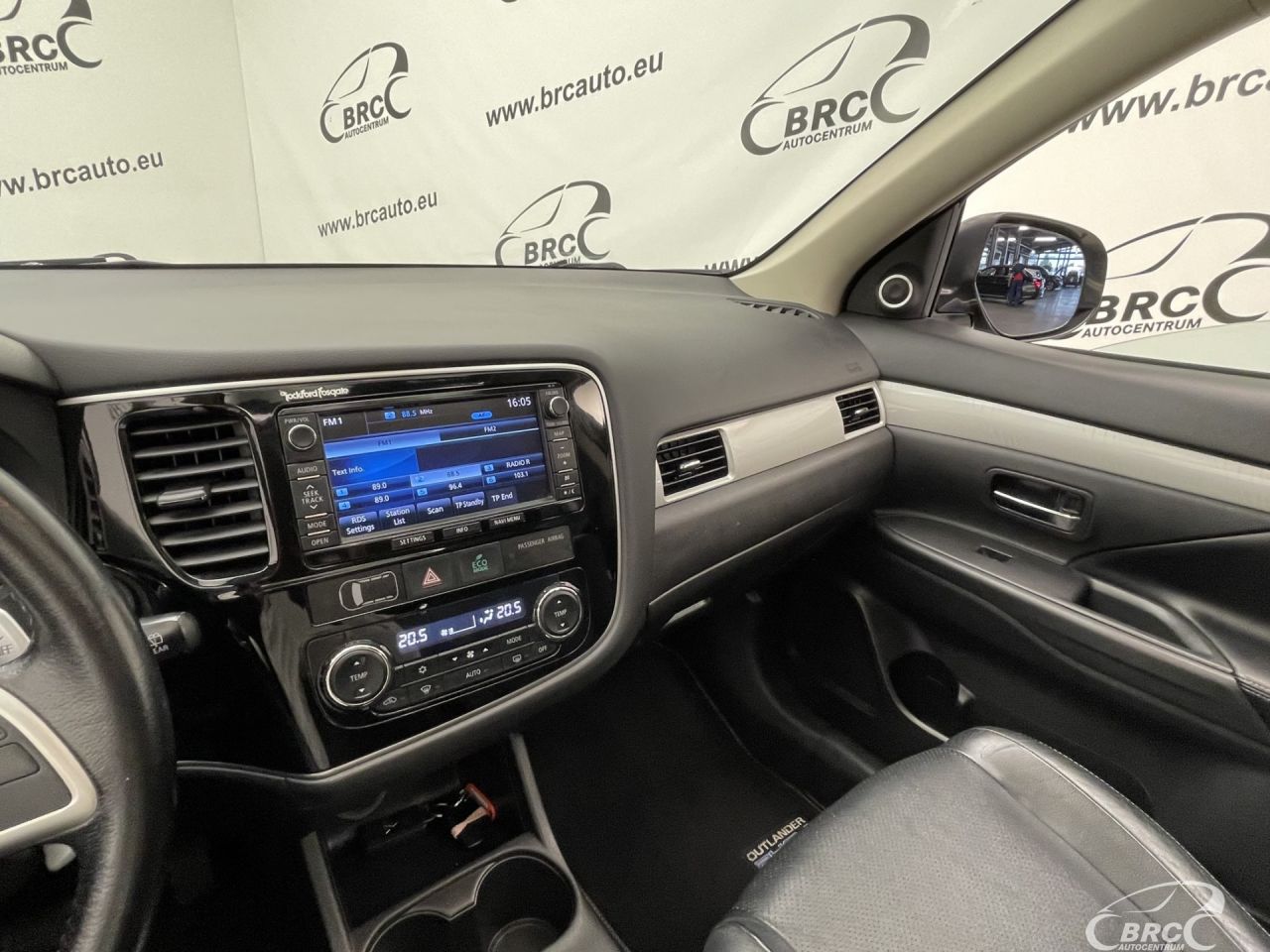 Mitsubishi Outlander | 27
