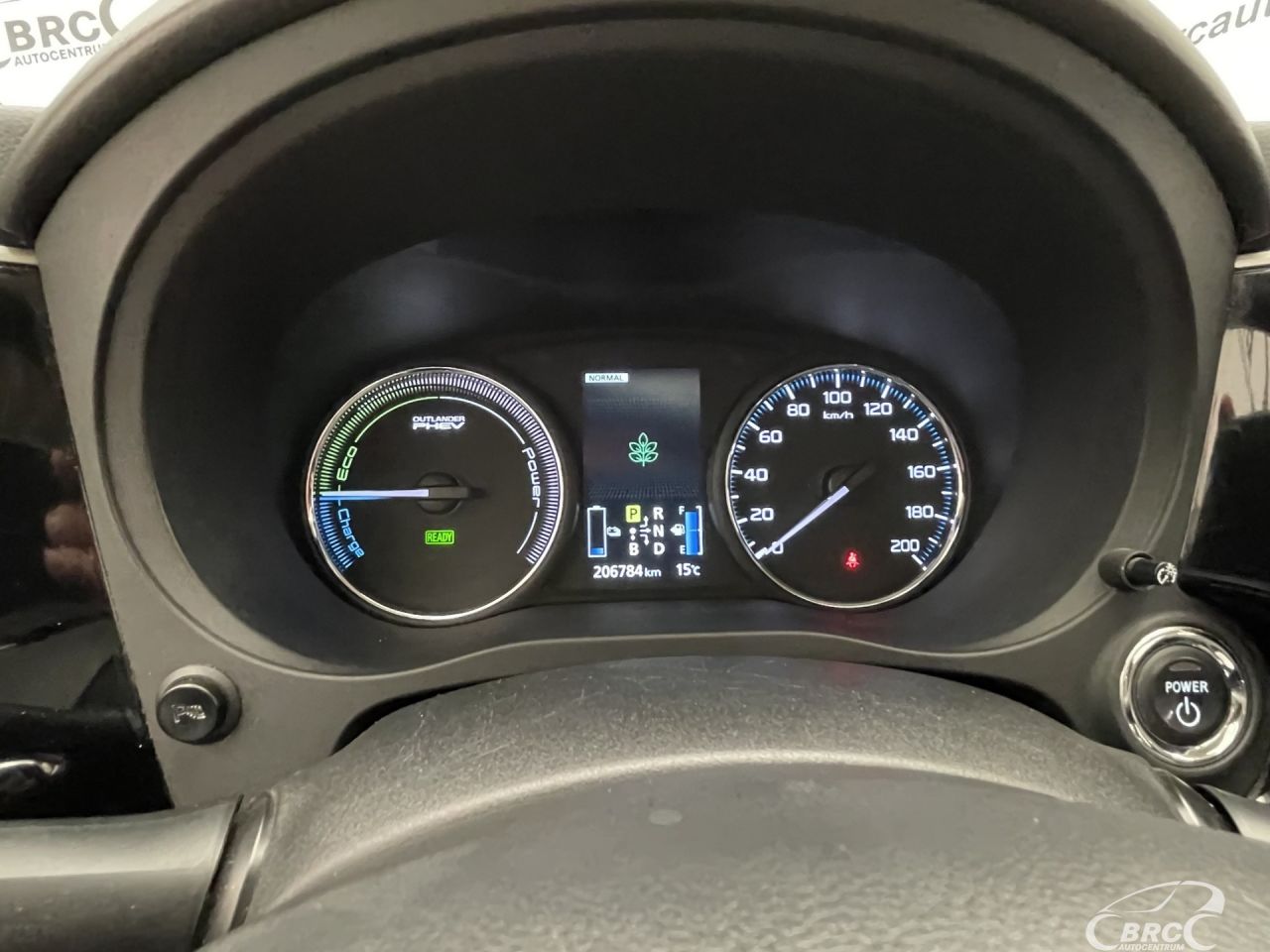Mitsubishi Outlander | 31