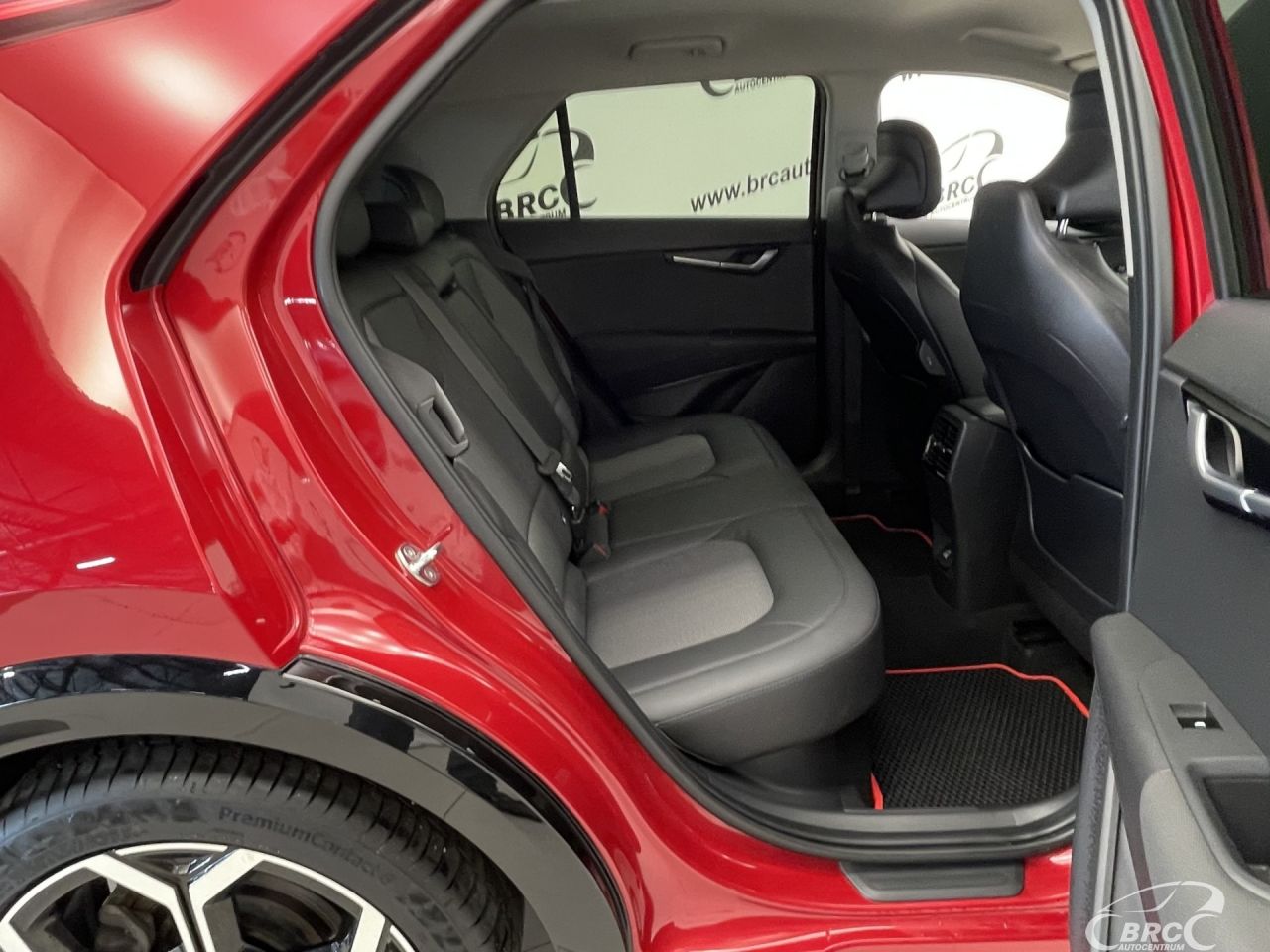 Kia Niro | 9