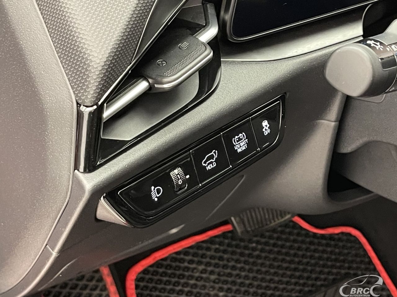 Kia Niro | 24