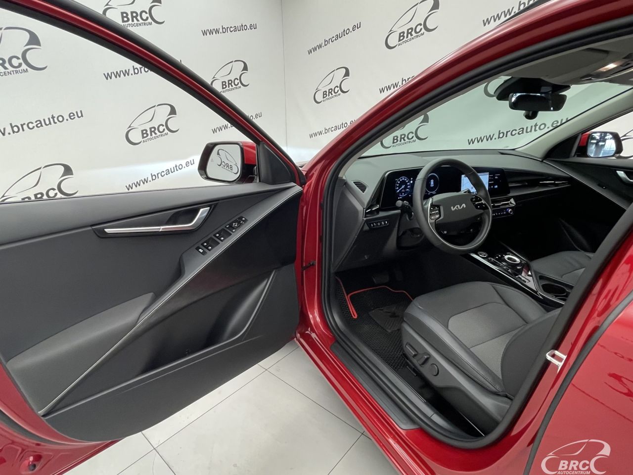 Kia Niro | 18