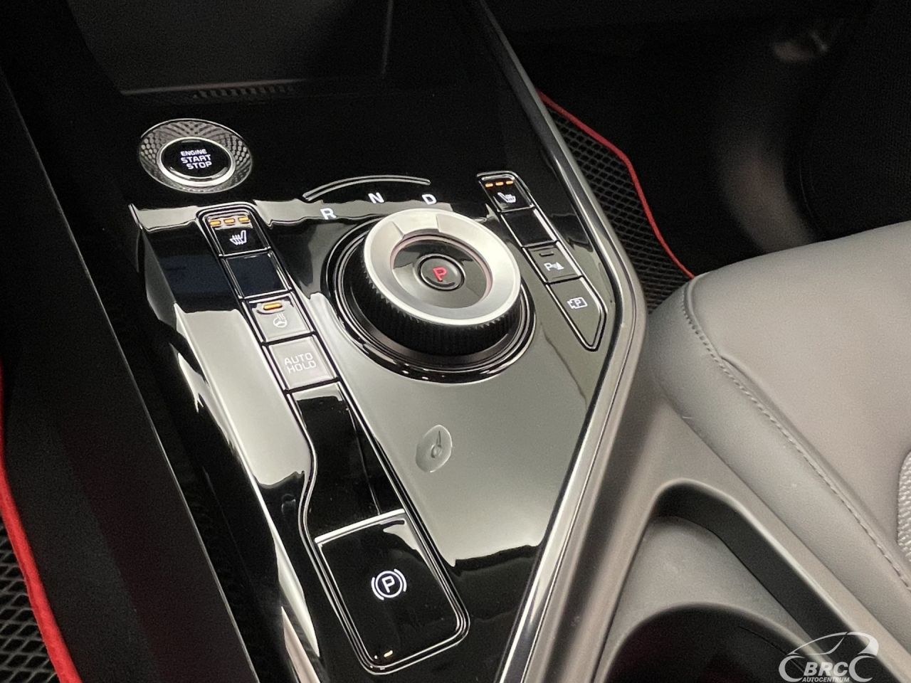 Kia Niro | 25