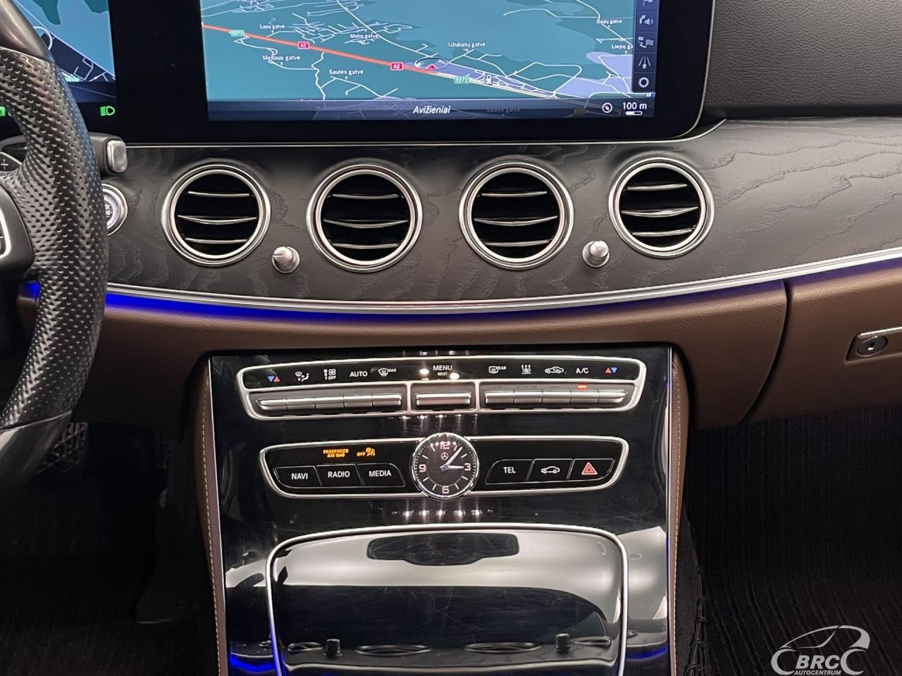 Mercedes-Benz E350 | 17