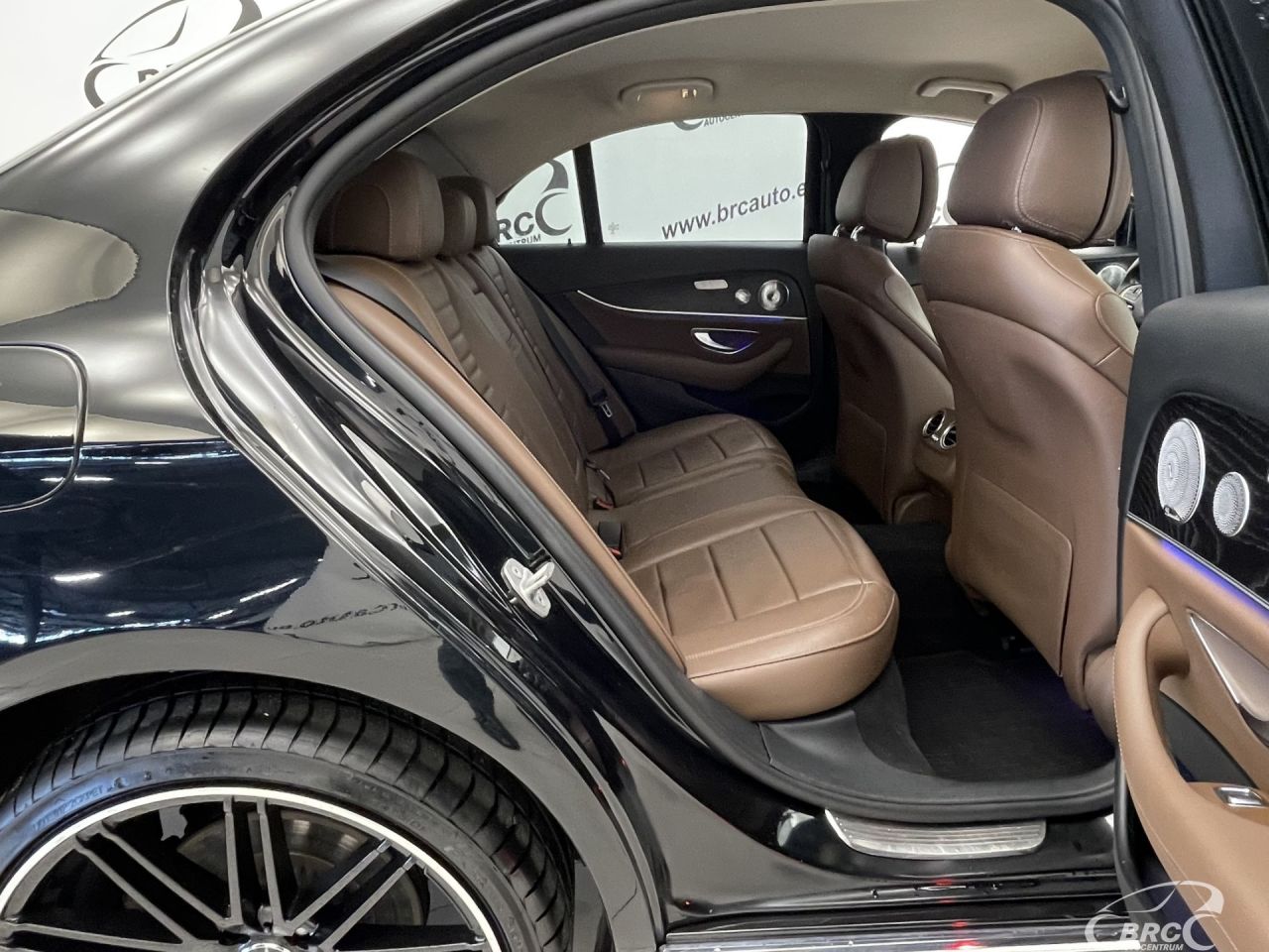 Mercedes-Benz E350 | 9