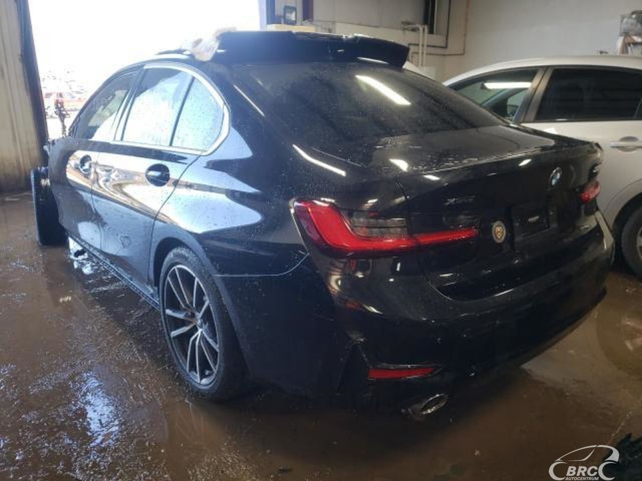 BMW 330 | 47