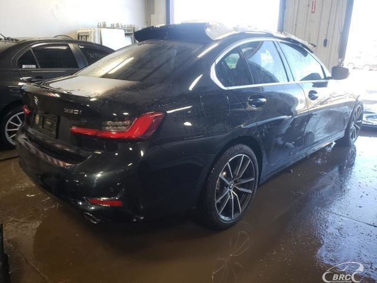 BMW 330 | 48