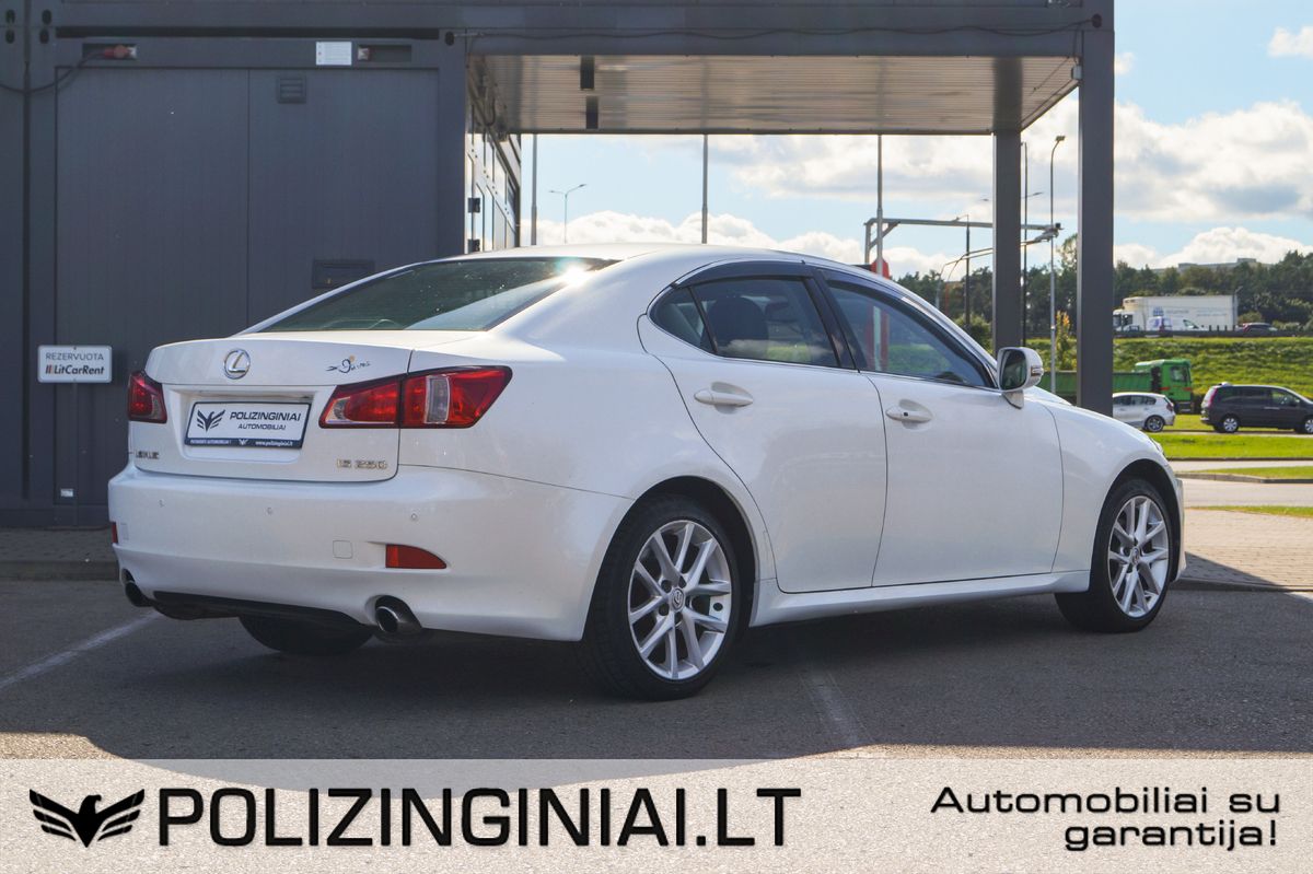 Lexus IS 250 | 2