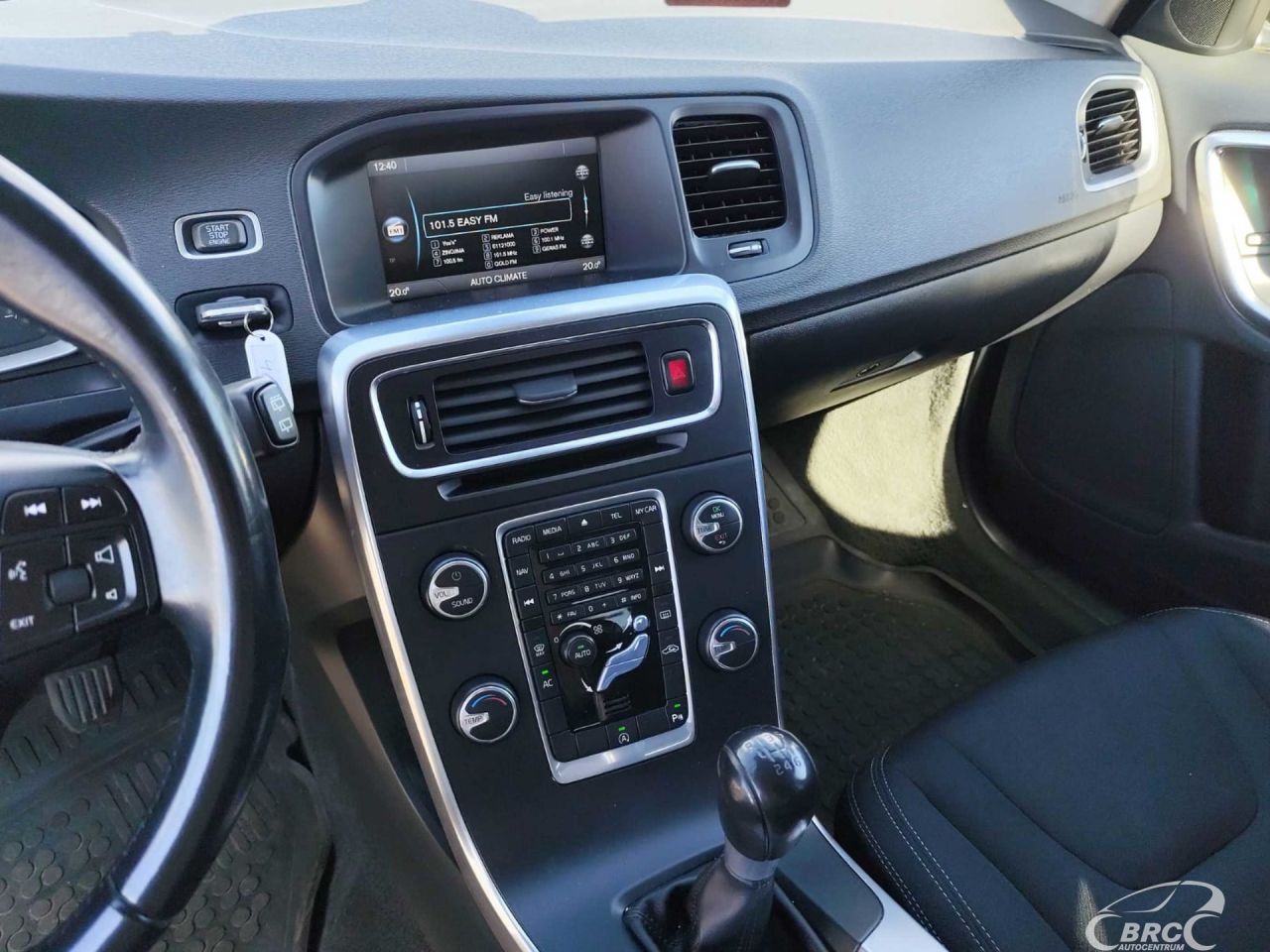 Volvo V60 | 15