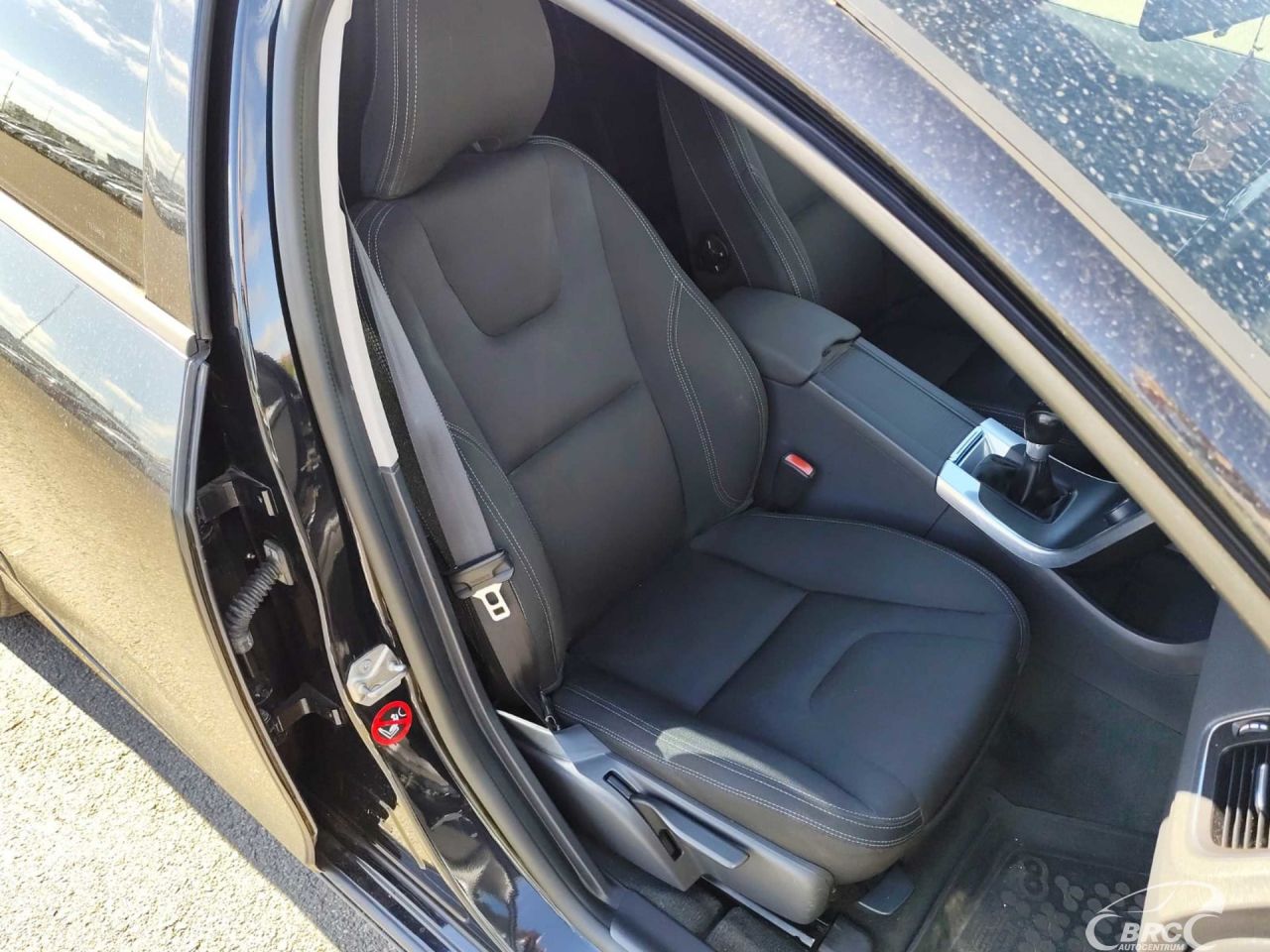 Volvo V60 | 10