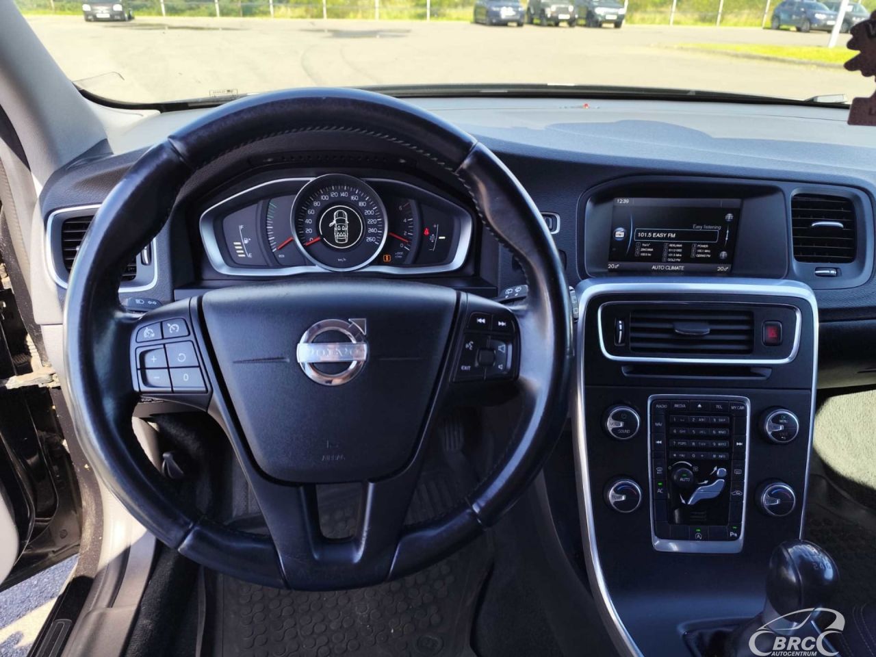 Volvo V60 | 12