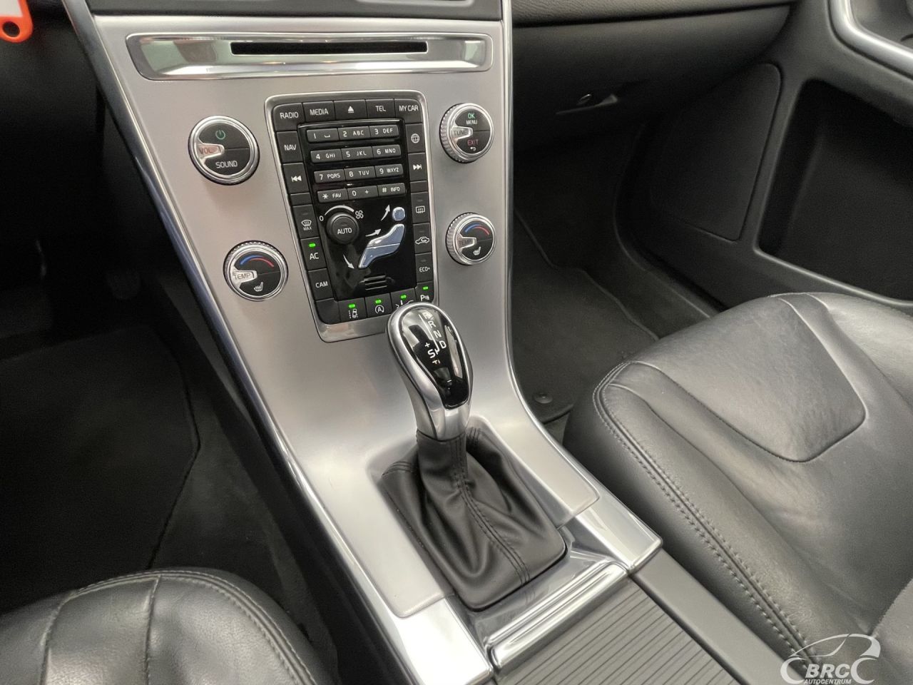 Volvo XC60 | 23