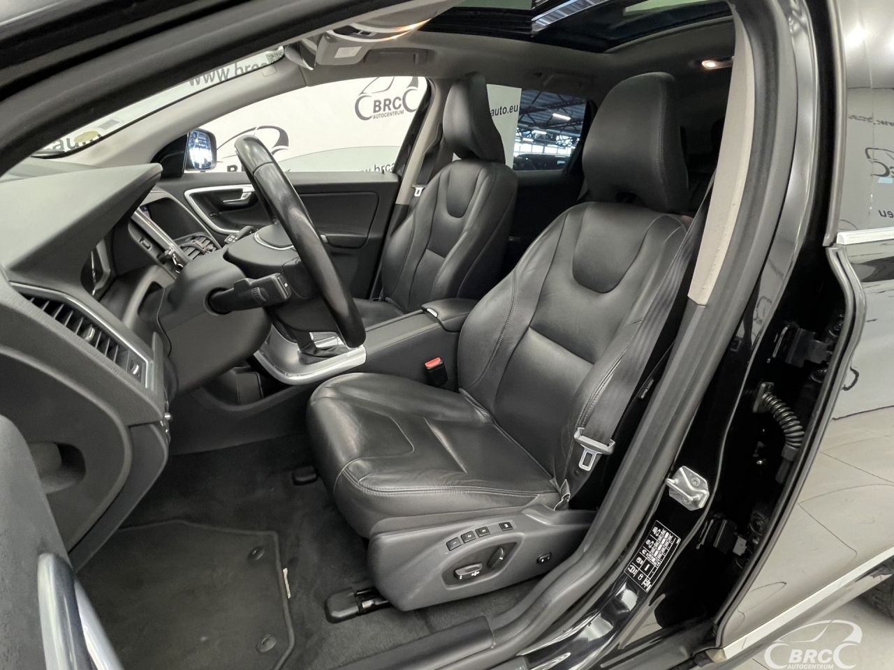 Volvo XC60 | 19