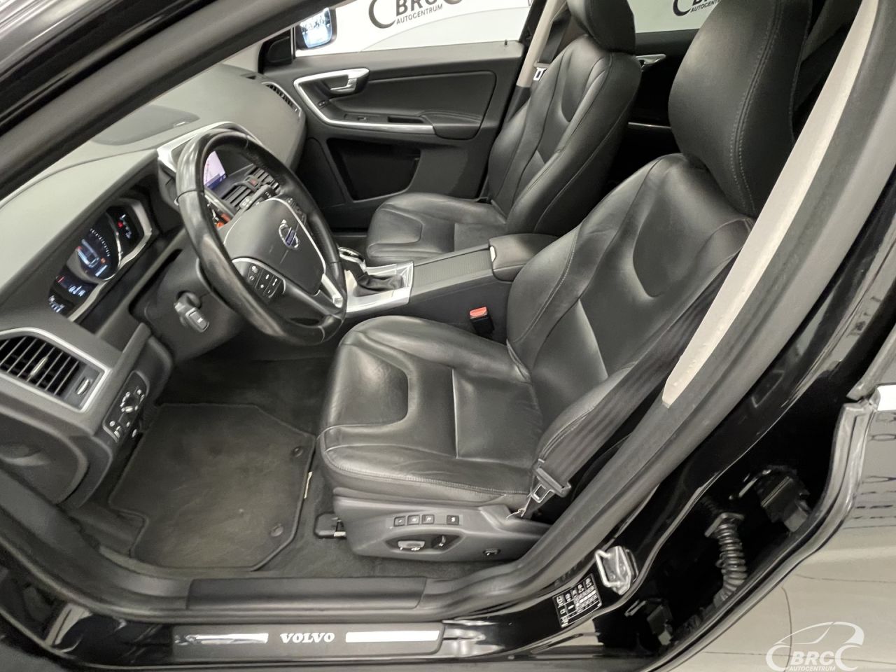 Volvo XC60 | 18