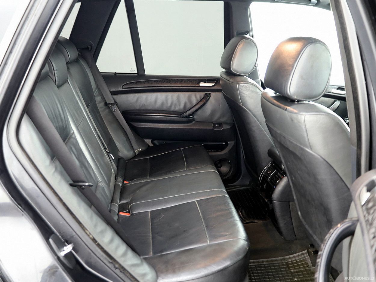 BMW X5 | 6