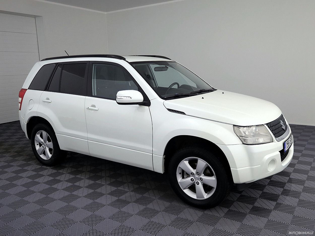 Suzuki Grand Vitara, 2.4 l., visureigis