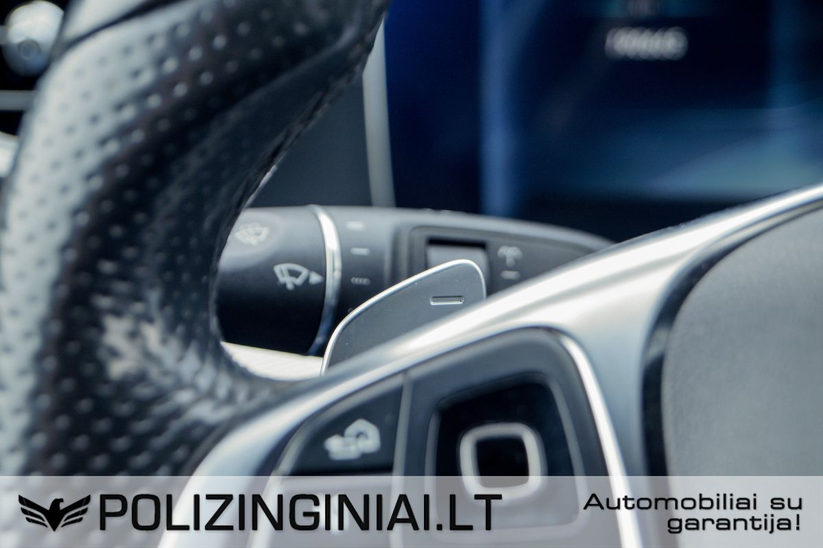 Mercedes-Benz E220 | 10