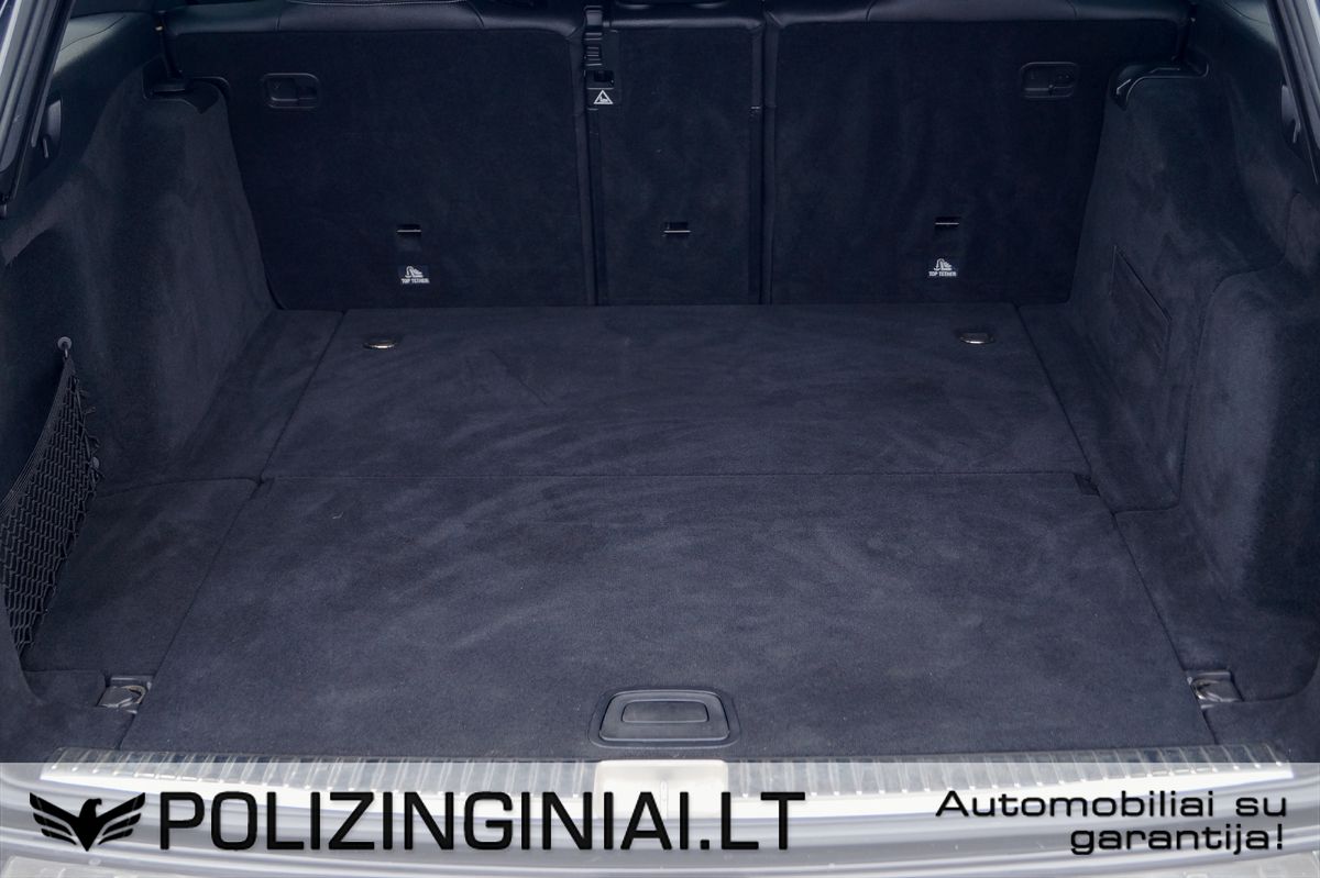 Mercedes-Benz E220 | 25