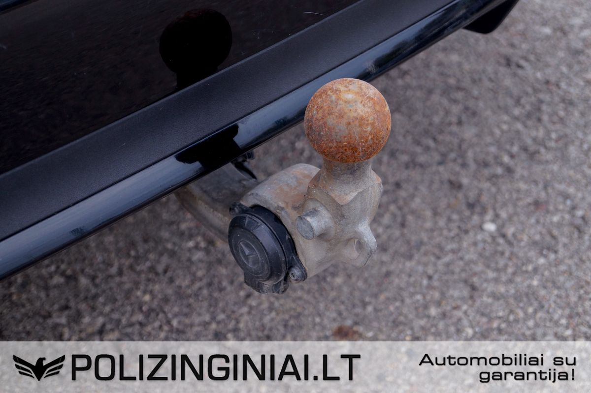 Mercedes-Benz E220 | 28