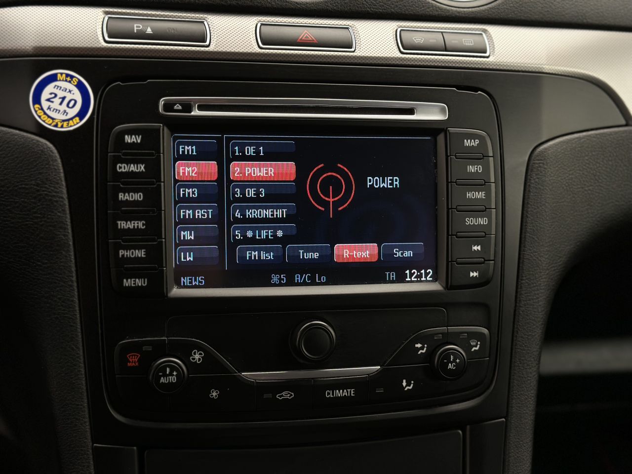 Ford Galaxy | 19