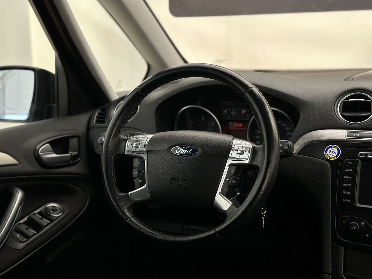 Ford Galaxy | 17