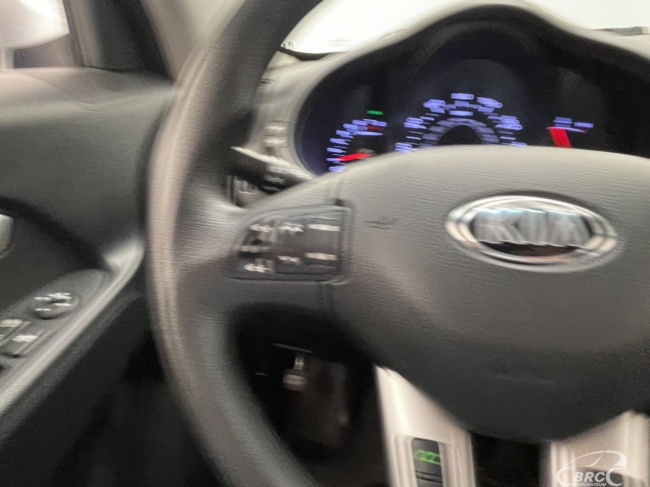 Kia Sportage | 28
