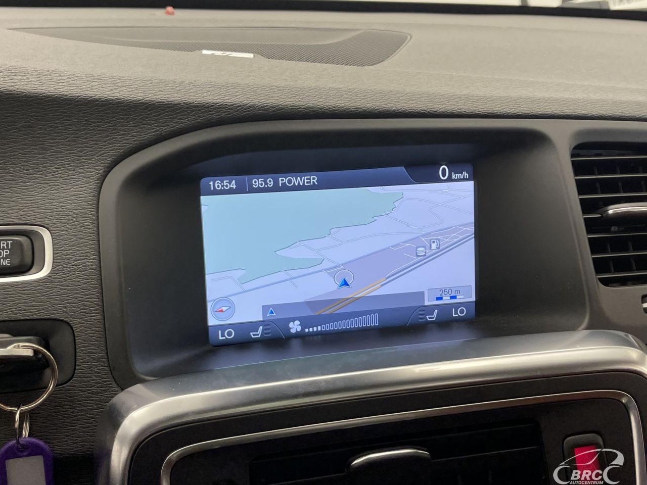 Volvo V60 | 34