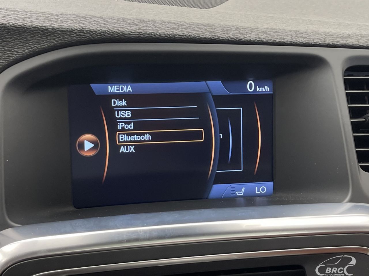 Volvo V60 | 41
