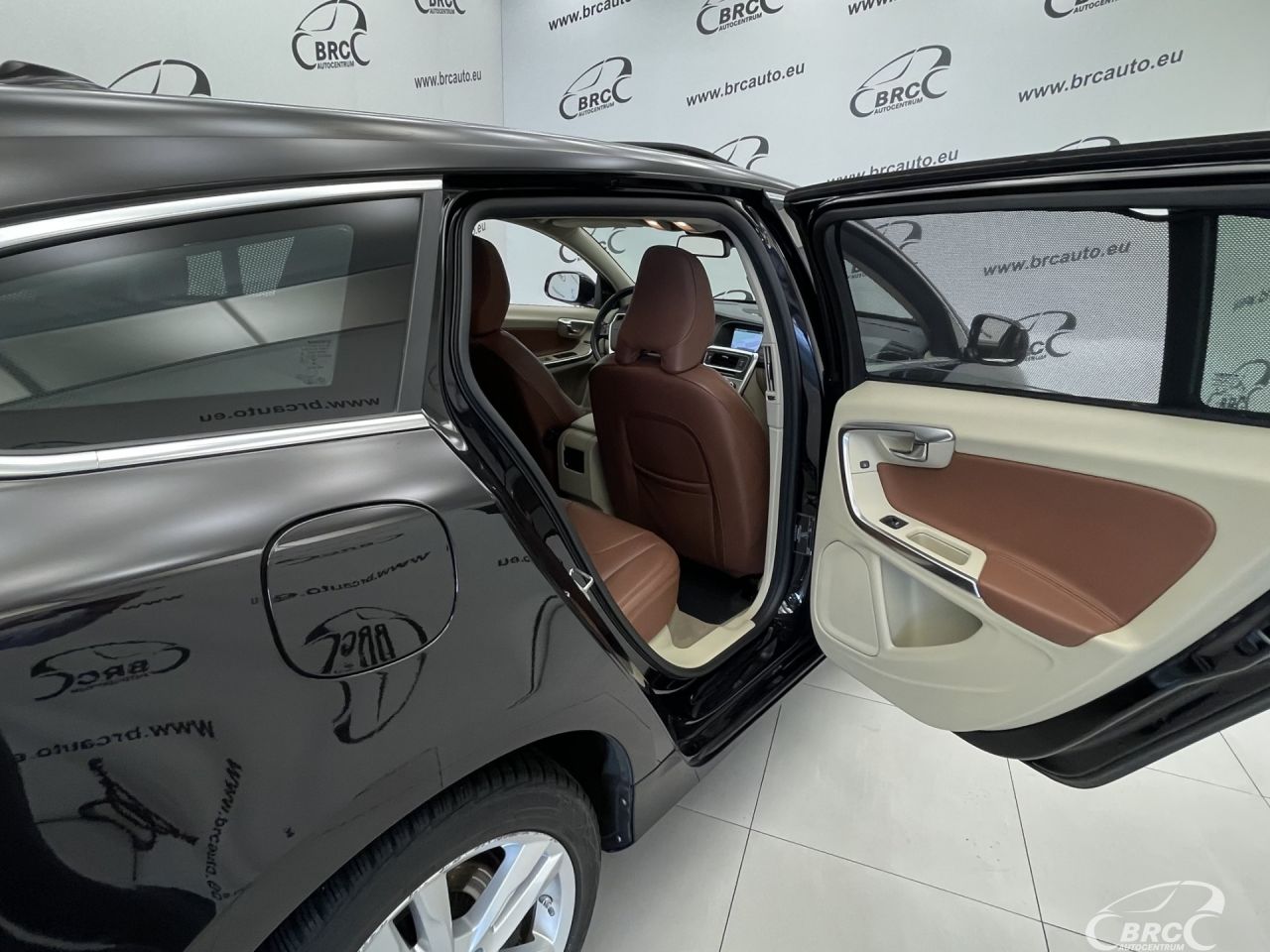 Volvo V60 | 14