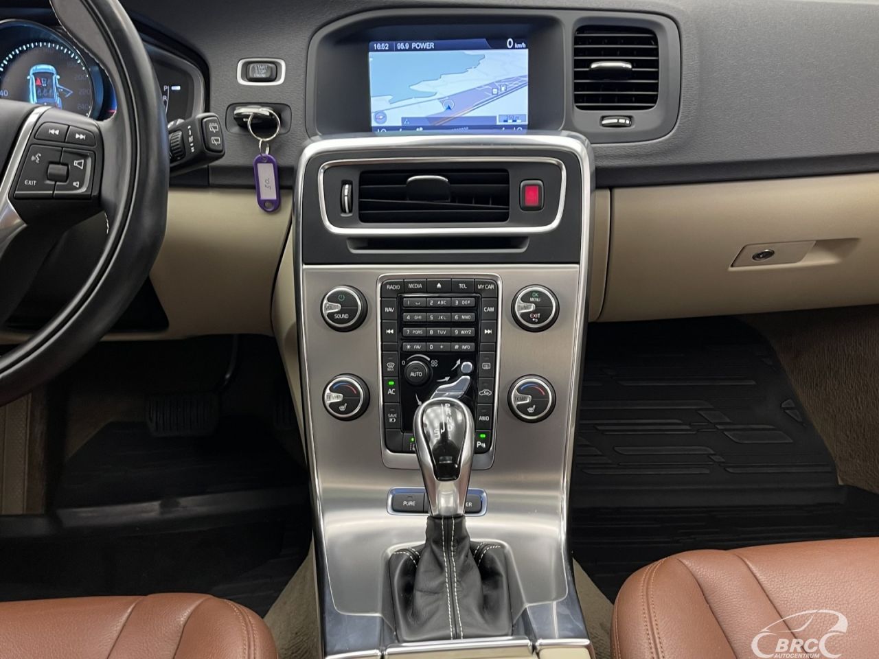 Volvo V60 | 15