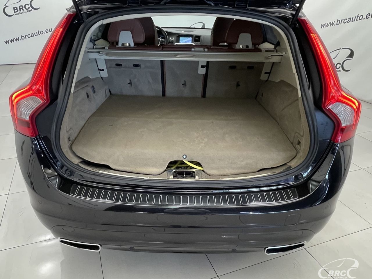 Volvo V60 | 48