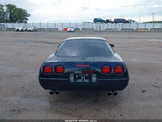 Chevrolet Corvette | 15