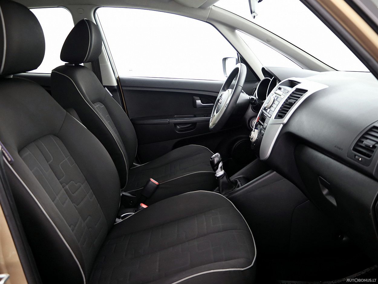 Kia Venga | 5