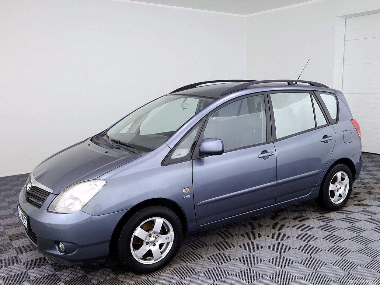 Toyota Corolla | 1