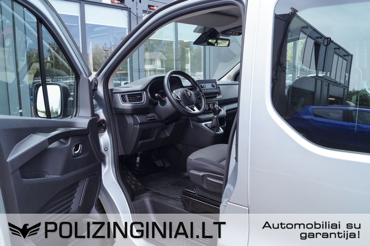 Renault Trafic | 9