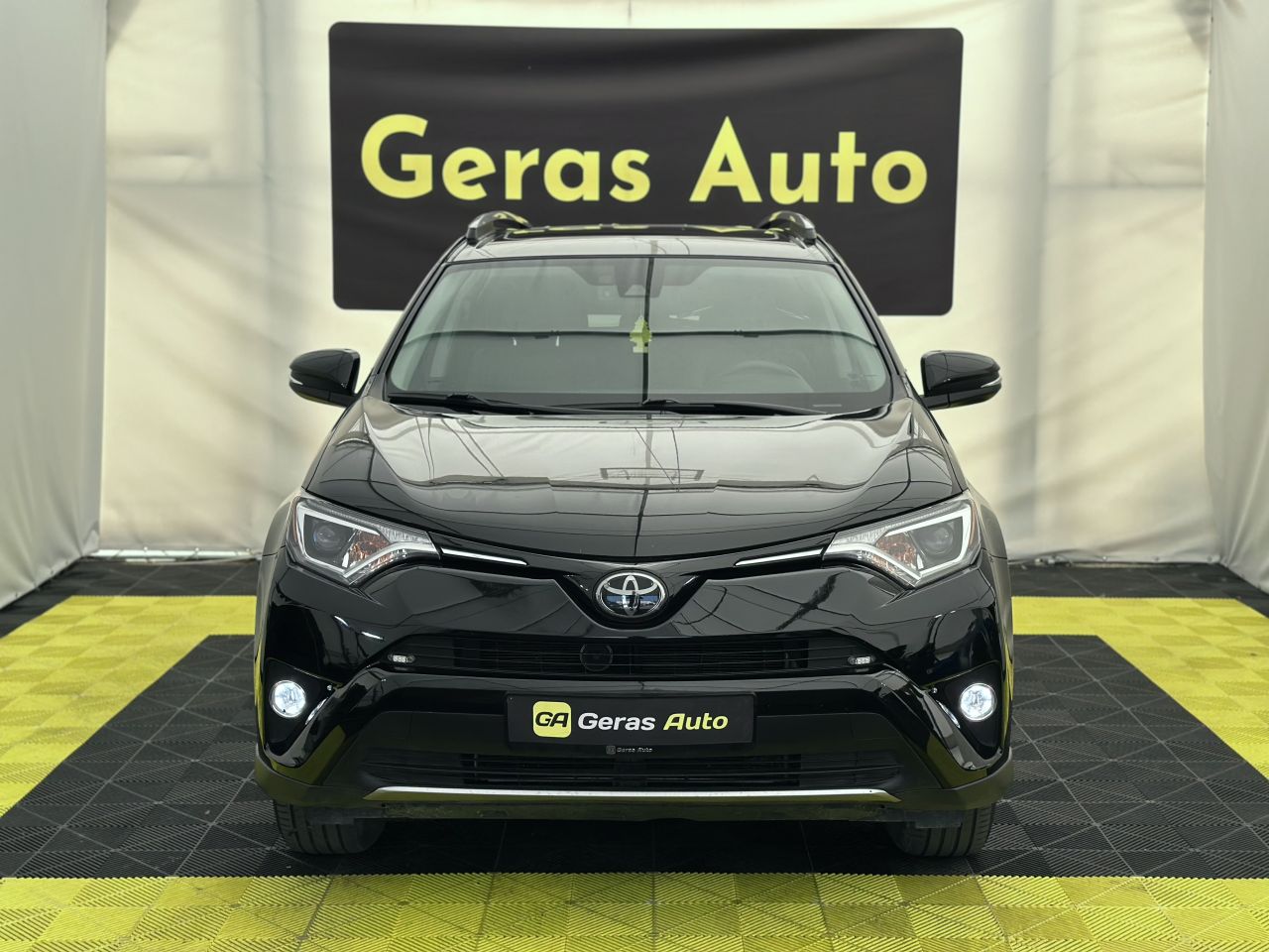 Toyota RAV4 | 6