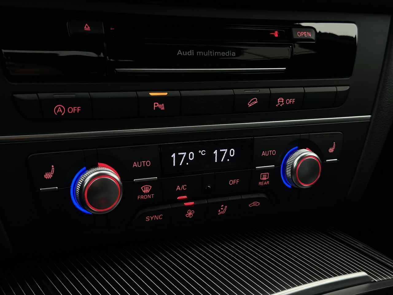 Audi A6 | 24