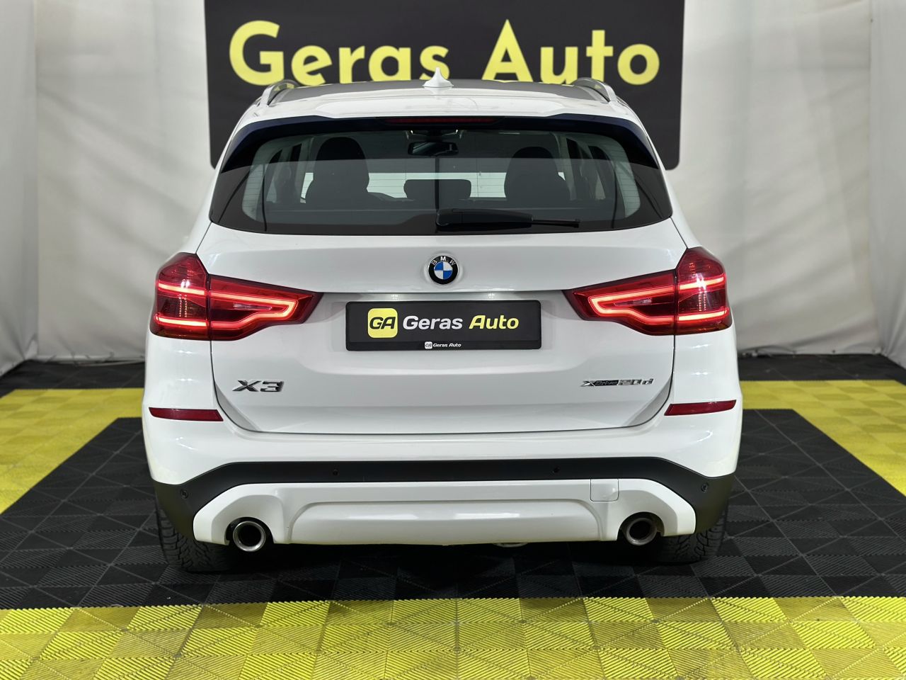 BMW X3 | 4